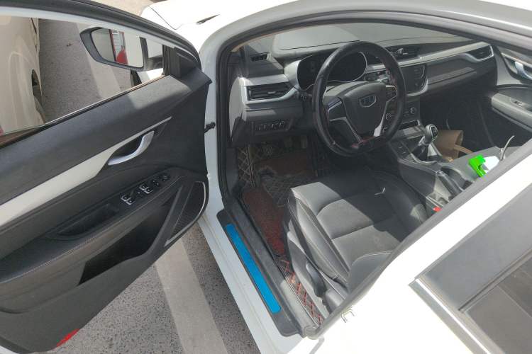 Used Geely Auto Emgrand 2018 1.5L Manual Upward Connect Edition Driver Seat