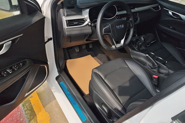 Used Geely Auto Emgrand 2018 1.5L Manual Upward Connect Edition Driver Seat