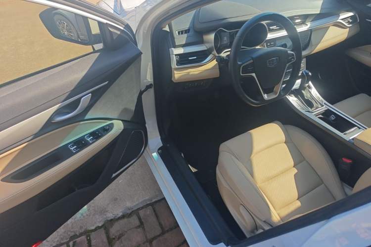 Used Geely Auto Emgrand 2018 1.5L CVT Luxury Model Driver Seat