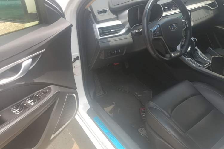 Used Geely Auto Emgrand 2018 1.5L CVT Upward Connect Edition Driver Seat