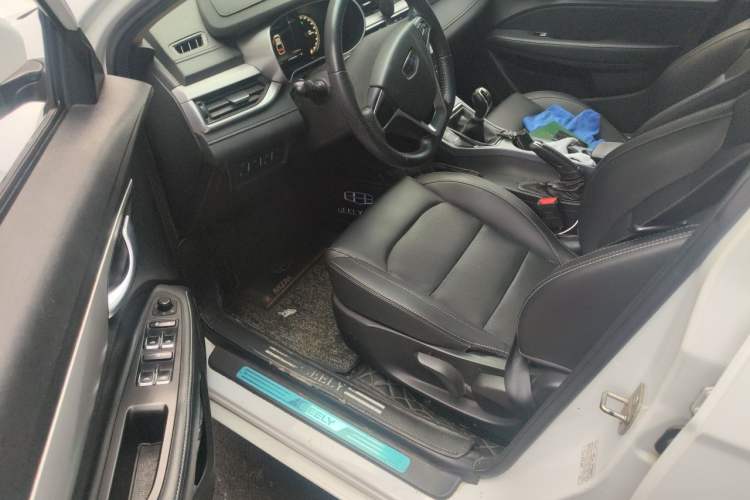 Used Geely Auto Emgrand 2018 1.5L Manual Upward Connect Edition Driver Seat