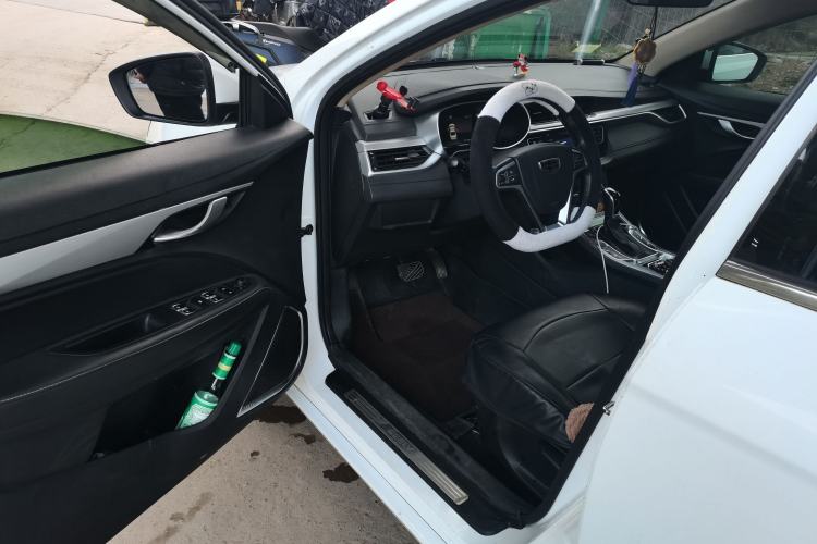 Used Geely Auto Emgrand 2018 1.5L CVT Upward Connect Edition Driver Seat