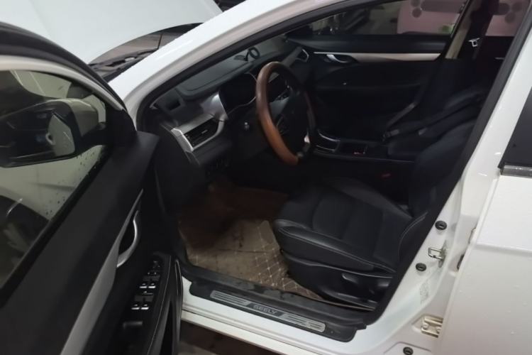 Used Geely Auto Emgrand 2018 1.5L CVT Upward Connect Edition Driver Seat