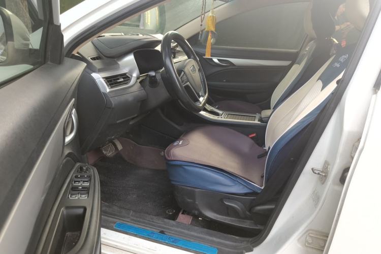 Used Geely Auto Emgrand 2018 1.5L CVT Upward Connect Edition Driver Seat