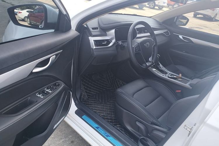 Used Geely Auto Emgrand 2018 1.5L CVT Upward Connect Edition Driver Seat