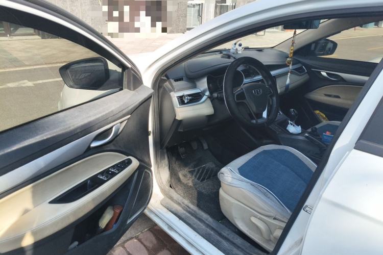 Used Geely Auto Emgrand 2018 1.5L Manual Luxury Model Driver Seat