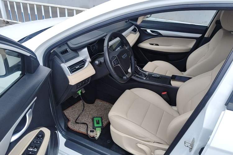 Used Geely Auto Emgrand 2018 1.5L CVT Luxury Model Driver Seat