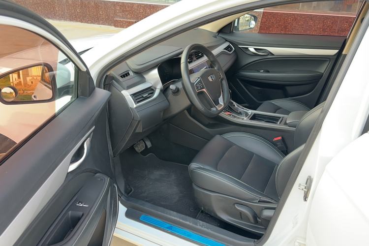 Used Geely Auto Emgrand 2018 1.5L CVT Upward Connect Edition Driver Seat