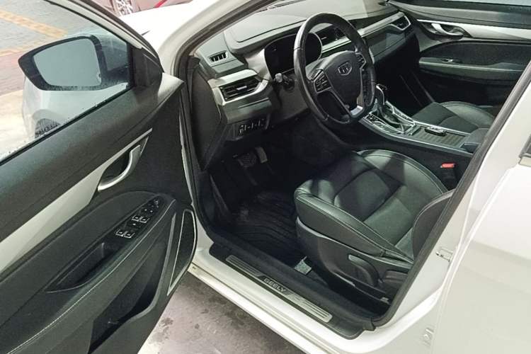 Used Geely Auto Emgrand 2018 1.5L CVT Upward Connect Edition Driver Seat