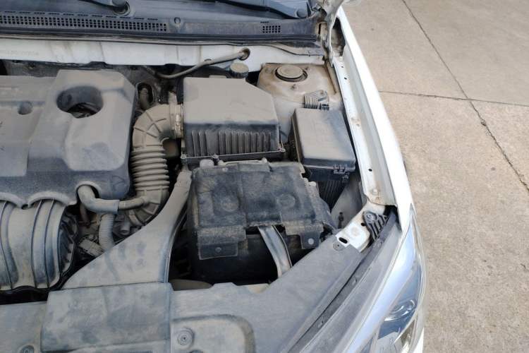 Used Geely Auto Emgrand 2018 1.5L Manual Fashion Model Engine Bay Left