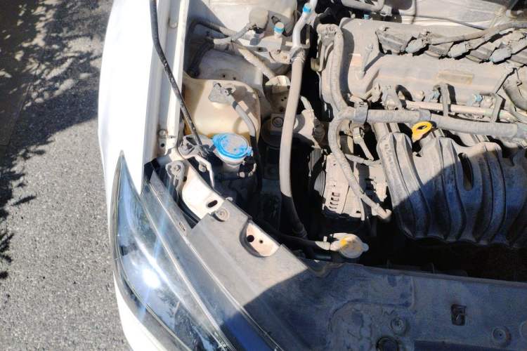 Used Geely Auto Emgrand 2018 1.5L CVT Luxury Model Engine Bay Right