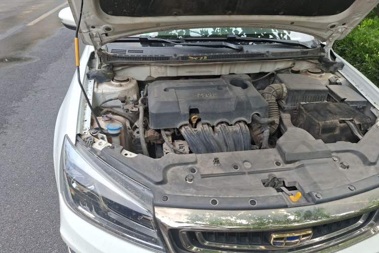 Used Geely Auto Emgrand 2018 1.5L Manual Upward Connect Edition Engine Bay Right