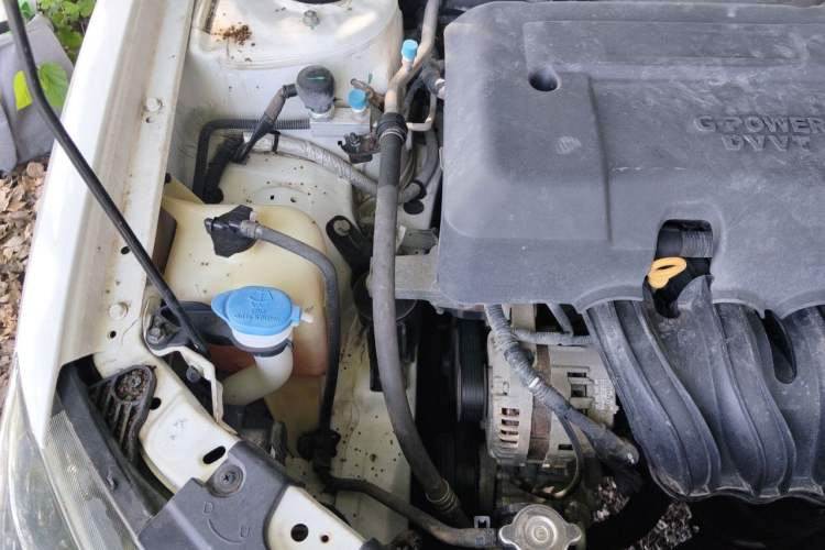 Used Geely Auto Emgrand 2018 1.5L CVT Luxury Model Engine Bay Right