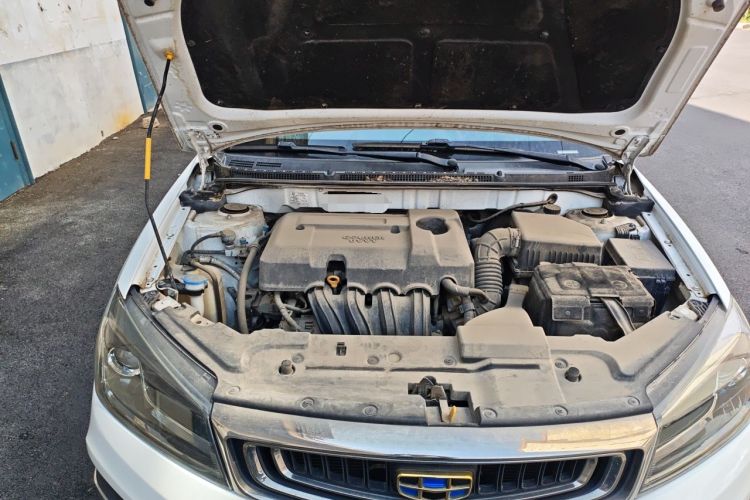 Used Geely Auto Emgrand 2018 1.5L Manual Luxury Model Engine Bay Right