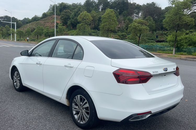 Used Geely Auto Emgrand 2018 1.5L CVT Upward Connect Edition Exterior 14