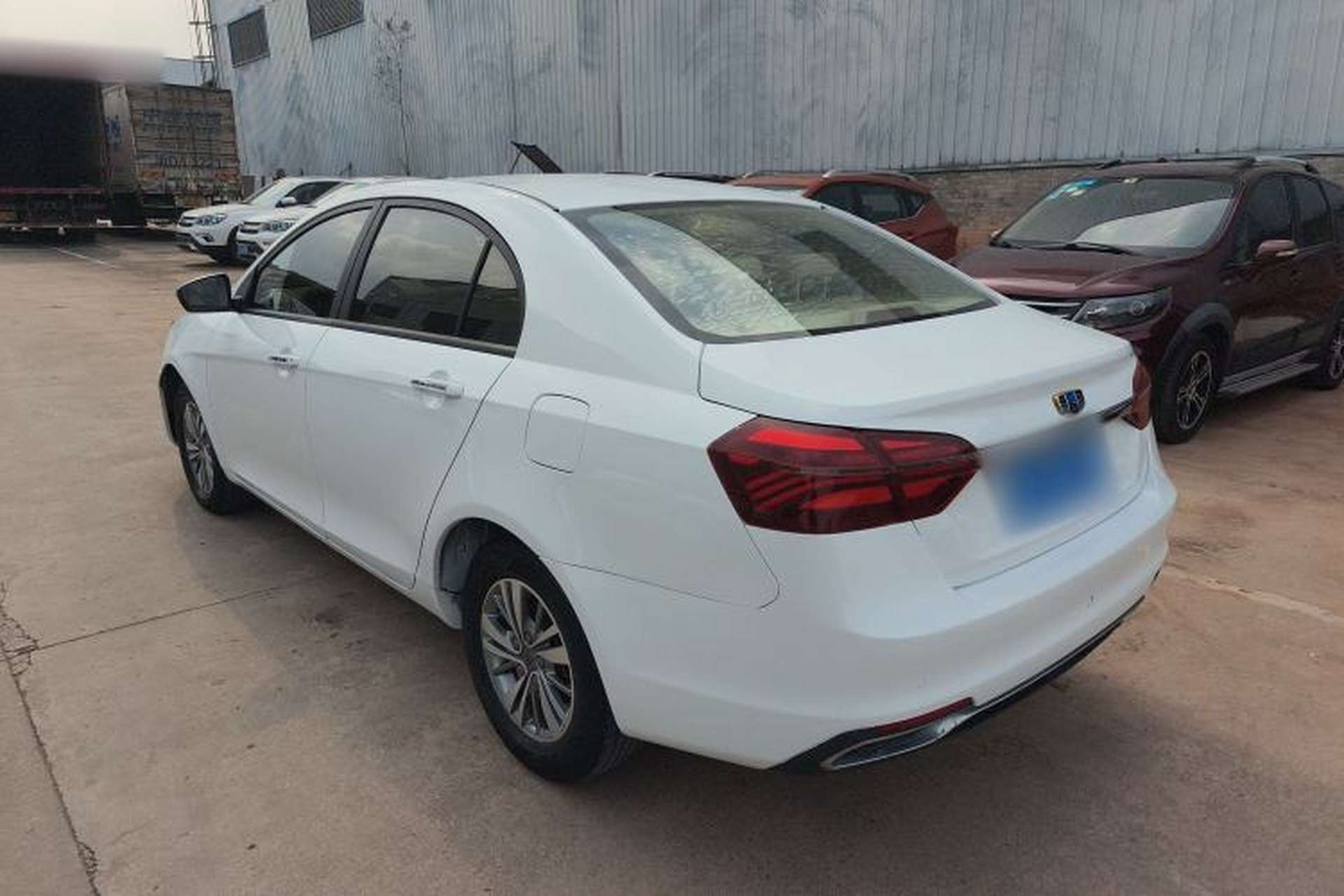 Used Geely Auto Emgrand 2018 1.5L Manual Luxury Model Exterior 2