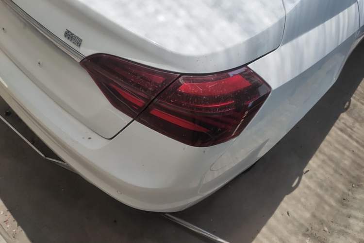 Used Geely Auto Emgrand 2018 1.5L CVT Upward Connect Edition Exterior 3