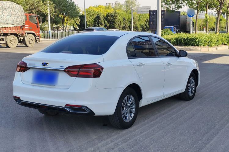 Used Geely Auto Emgrand 2018 1.5L Manual Luxury Model Exterior 3