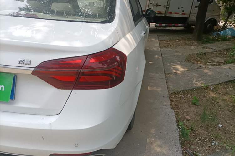 Used Geely Auto Emgrand 2018 1.5L CVT Luxury Model Exterior 3