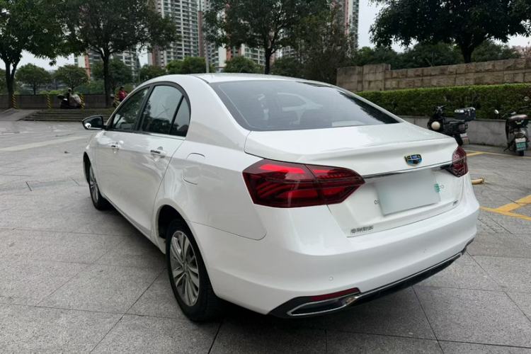 Used Geely Auto Emgrand 2018 1.5L CVT Upward Connect Edition Exterior 4