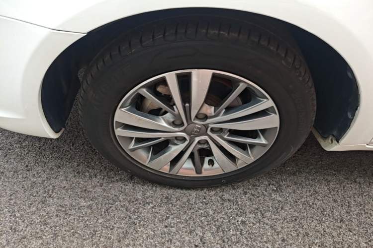 Used Geely Auto Emgrand 2018 1.5L Manual Upward Connect Edition Exterior 4