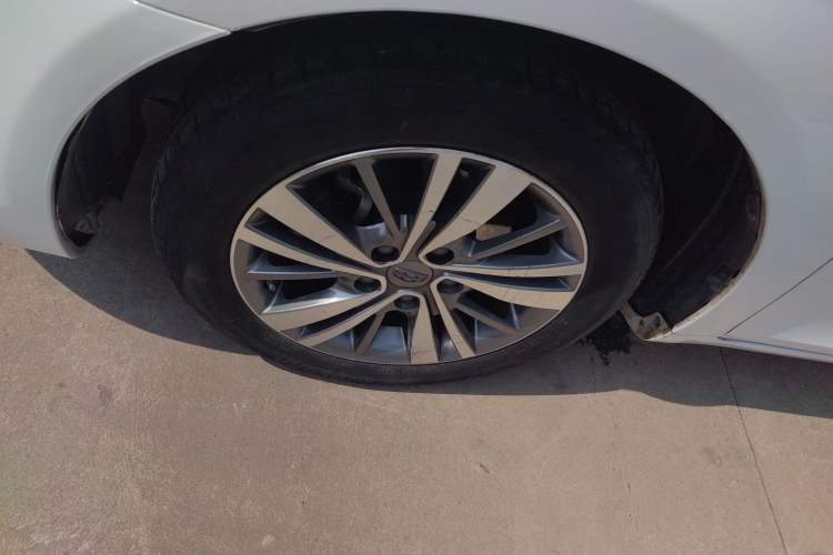 Used Geely Auto Emgrand 2018 1.5L CVT Upward Connect Edition Exterior 4