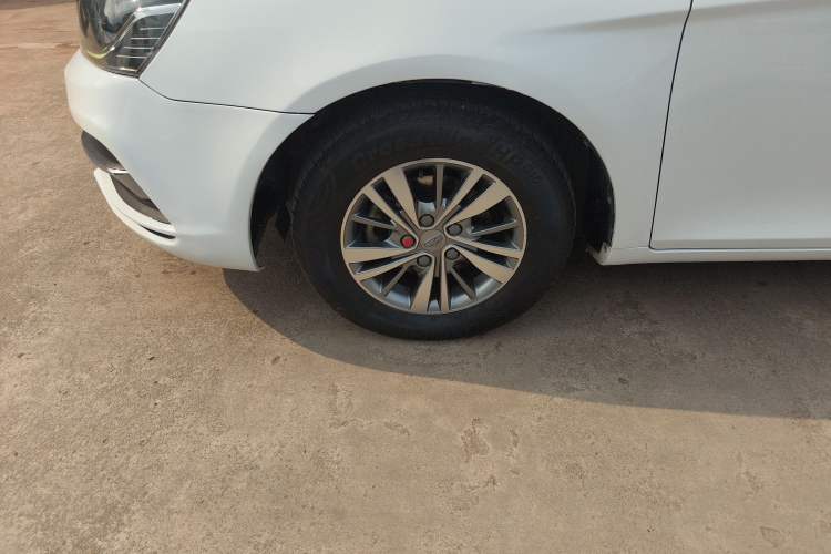 Used Geely Auto Emgrand 2018 1.5L Manual Luxury Model Exterior 4