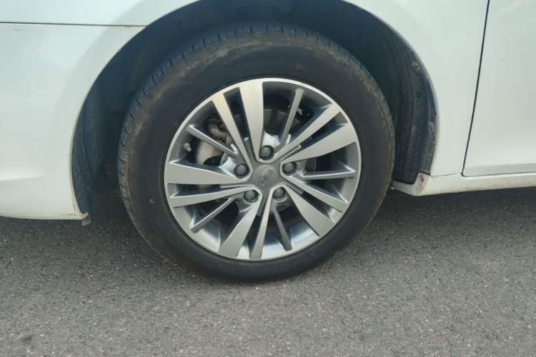 Used Geely Auto Emgrand 2018 1.5L CVT Upward Connect Edition Exterior 4