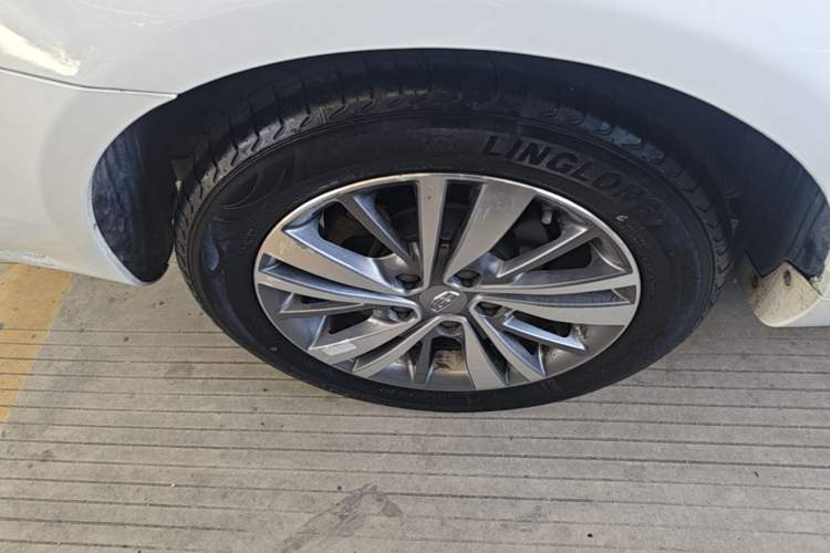 Used Geely Auto Emgrand 2018 1.5L CVT Upward Connect Edition Exterior 5