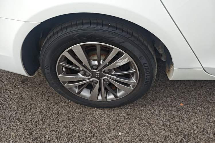 Used Geely Auto Emgrand 2018 1.5L Manual Upward Connect Edition Exterior 5