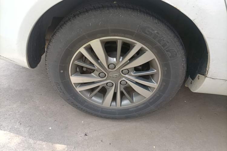 Used Geely Auto Emgrand 2018 1.5L CVT Luxury Model Exterior 5