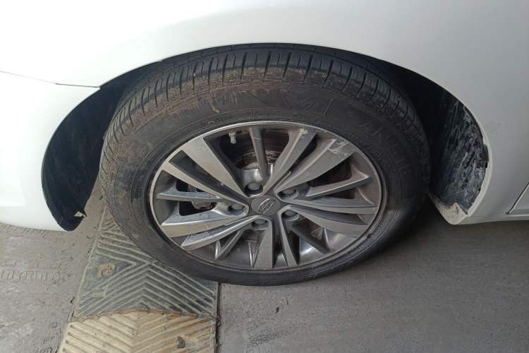 Used Geely Auto Emgrand 2018 1.5L CVT Upward Connect Edition Exterior 7