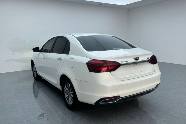 Used Geely Auto Emgrand 2018 1.5L Manual Luxury Model Exterior 8