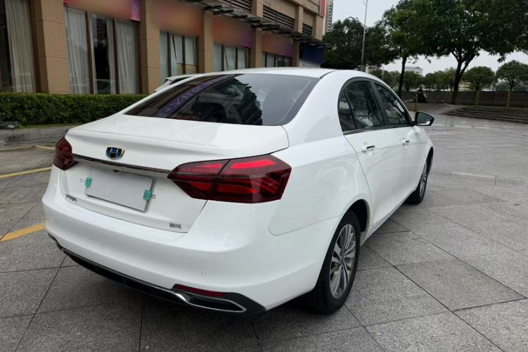 Used Geely Auto Emgrand 2018 1.5L CVT Upward Connect Edition Exterior 9