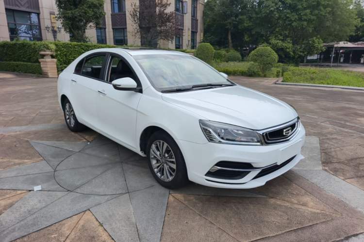 Used Geely Auto Emgrand 2018 1.5L CVT Upward Connect Edition Front Right 45 Deg
