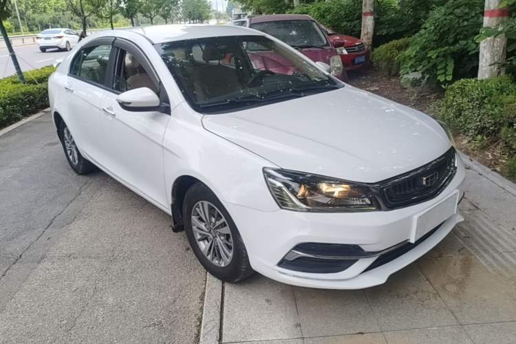 Used Geely Auto Emgrand 2018 1.5L CVT Luxury Model Front Right 45 Deg