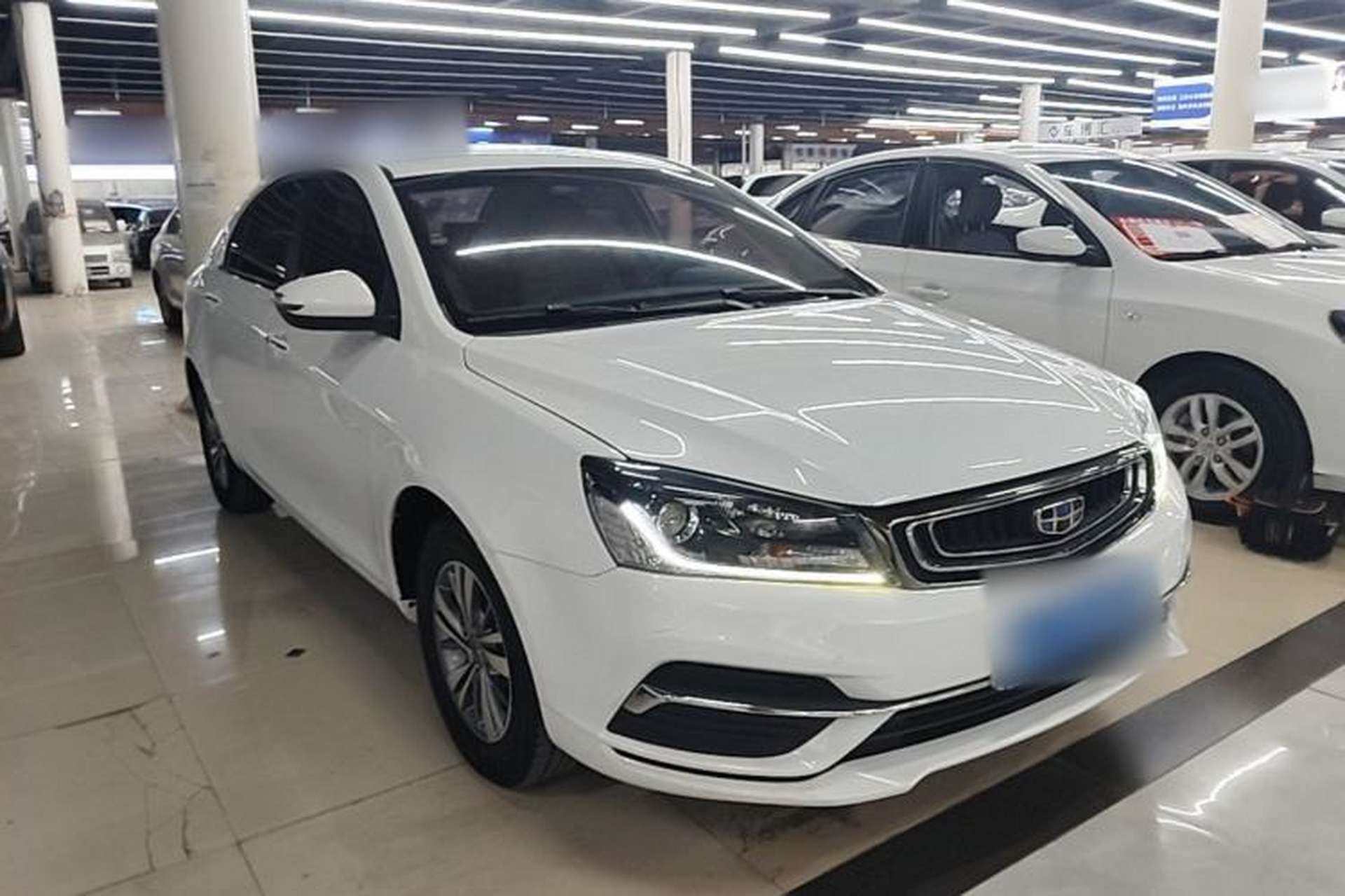 Used Geely Auto Emgrand 2018 1.5L Manual Luxury Model Front Right 45 Deg