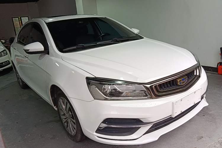 Used Geely Auto Emgrand 2018 1.5L CVT Upward Connect Edition Front Right 45 Deg