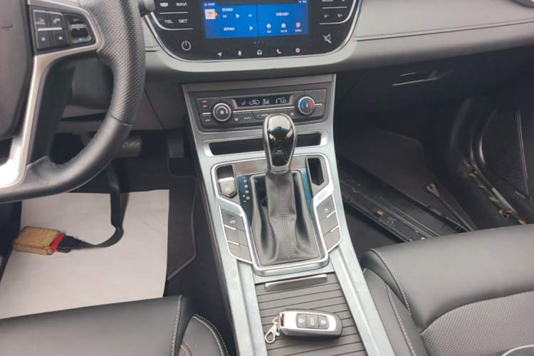 Used Geely Auto Emgrand 2018 1.5L CVT Upward Connect Edition Gear Lever