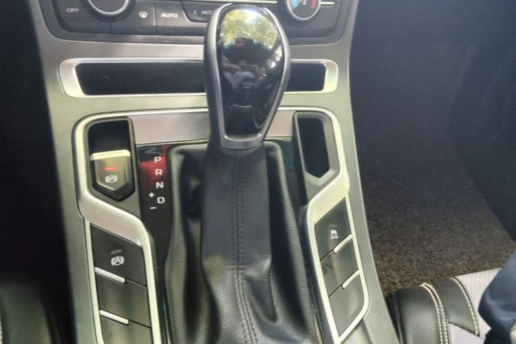 Used Geely Auto Emgrand 2018 1.5L CVT Luxury Model Gear Lever