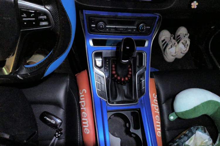 Used Geely Auto Emgrand 2018 1.5L CVT Upward Connect Edition Gear Lever