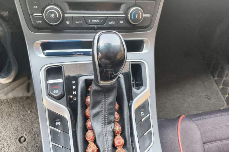 Used Geely Auto Emgrand 2018 1.5L CVT Luxury Model Gear Lever