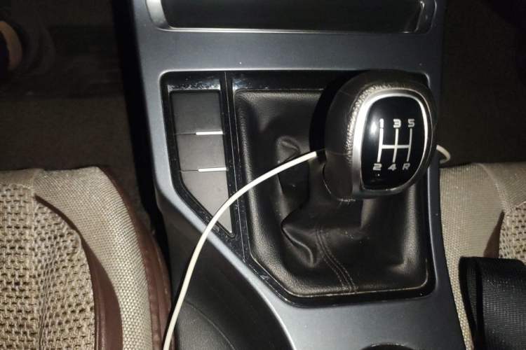 Used Geely Auto Emgrand 2018 1.5L Manual Luxury Model Gear Lever