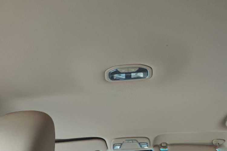 Used Geely Auto Emgrand 2018 1.5L Manual Luxury Model Headliner