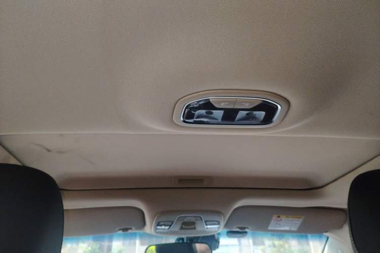 Used Geely Auto Emgrand 2018 1.5L CVT Upward Connect Edition Headliner