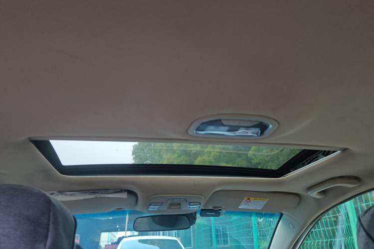 Used Geely Auto Emgrand 2018 1.5L Manual Upward Connect Edition Headliner