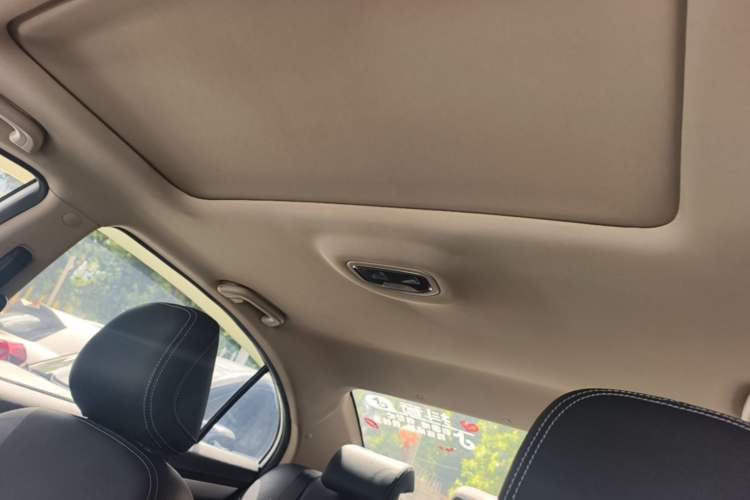 Used Geely Auto Emgrand 2018 1.5L CVT Upward Connect Edition Headliner