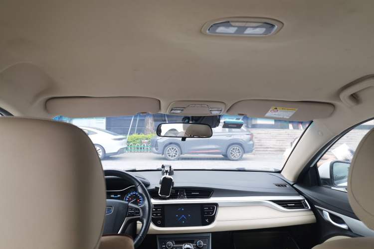 Used Geely Auto Emgrand 2018 1.5L CVT Luxury Model Headliner