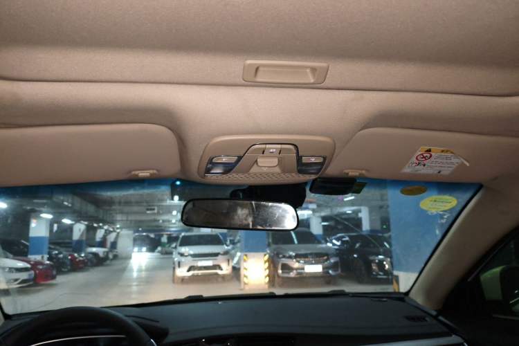 Used Geely Auto Emgrand 2018 1.5L CVT Upward Connect Edition Headliner