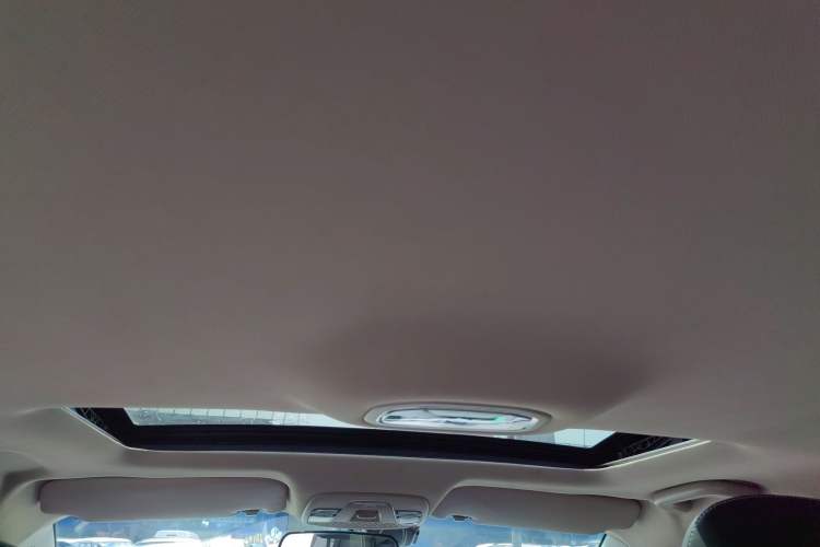 Used Geely Auto Emgrand 2018 1.5L CVT Upward Connect Edition Headliner